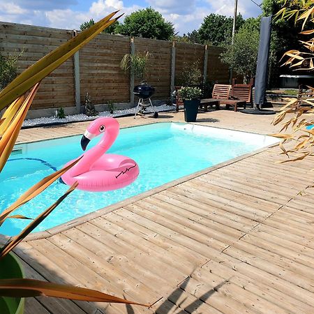 Tiny House Avec Jardin Et Acces Piscine Chauffee Villa Saint-Médard-en-Jalles Buitenkant foto